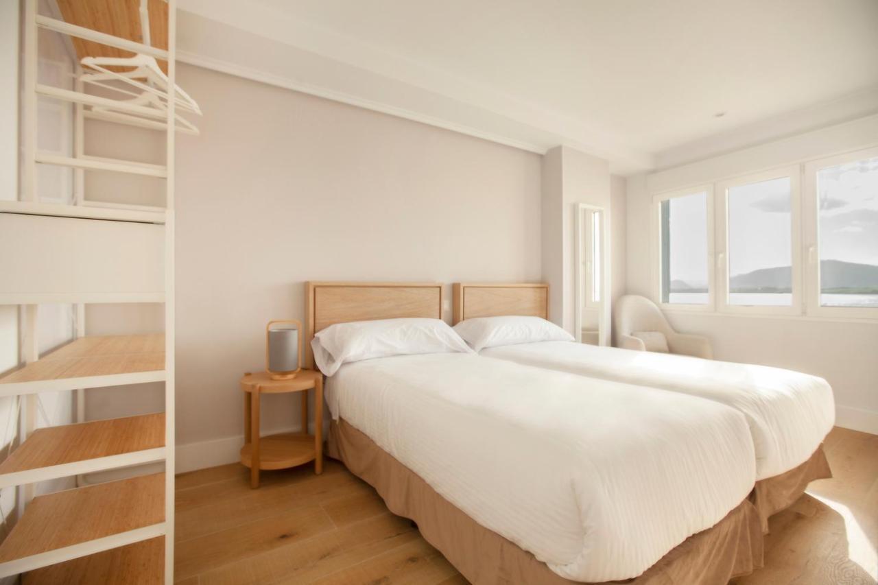 Apartamentos Reina Victoria Santander Exterior photo