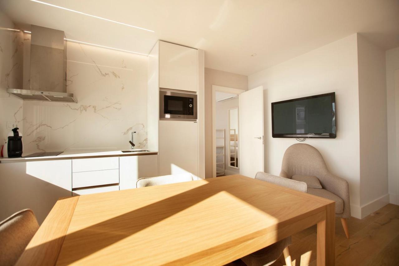 Apartamentos Reina Victoria Santander Exterior photo
