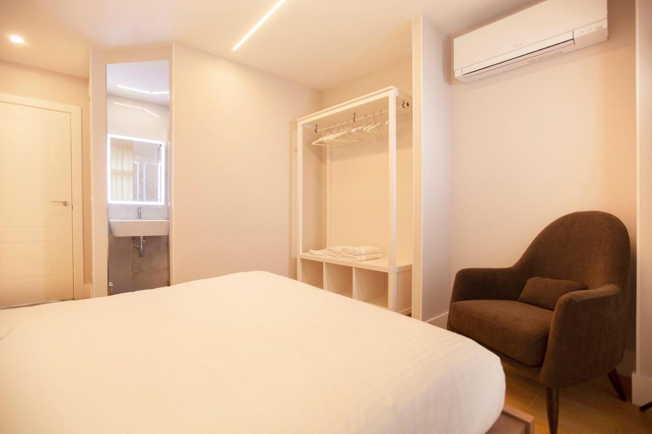Apartamentos Reina Victoria Santander Exterior photo
