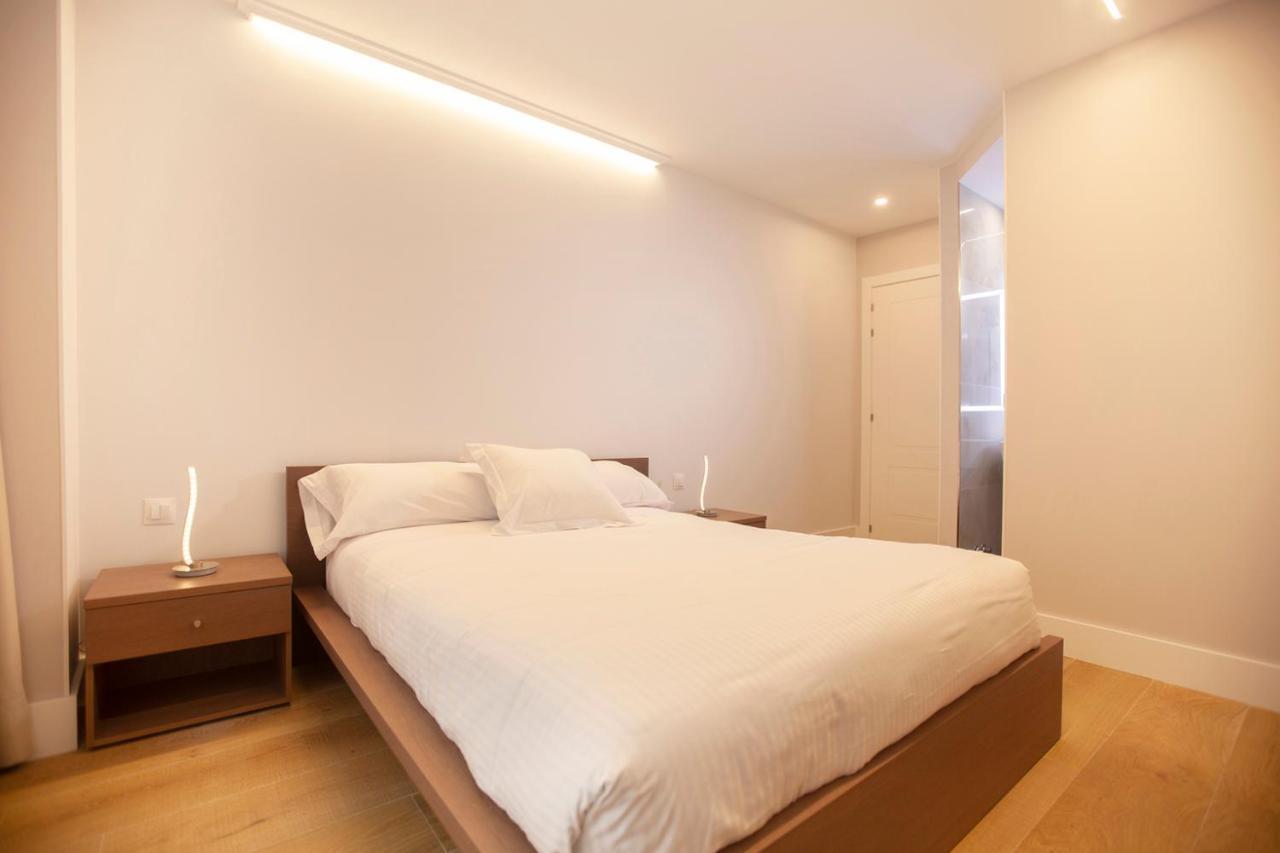 Apartamentos Reina Victoria Santander Exterior photo